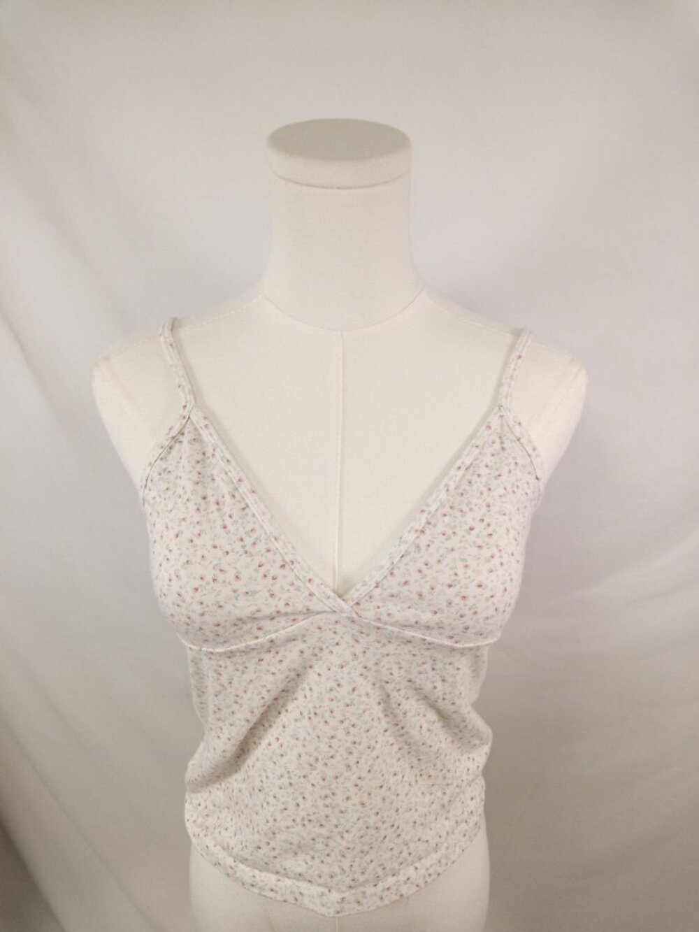 Brandy Melville Junior's White Flower Tank Top